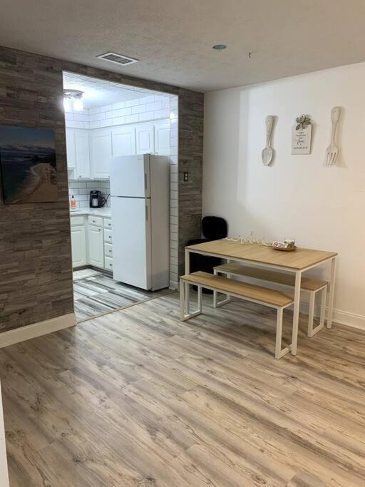 Fullyrenovated 1 Min Walk2 Beach.5Min To Peir Park Panama City Beach Exteriör bild